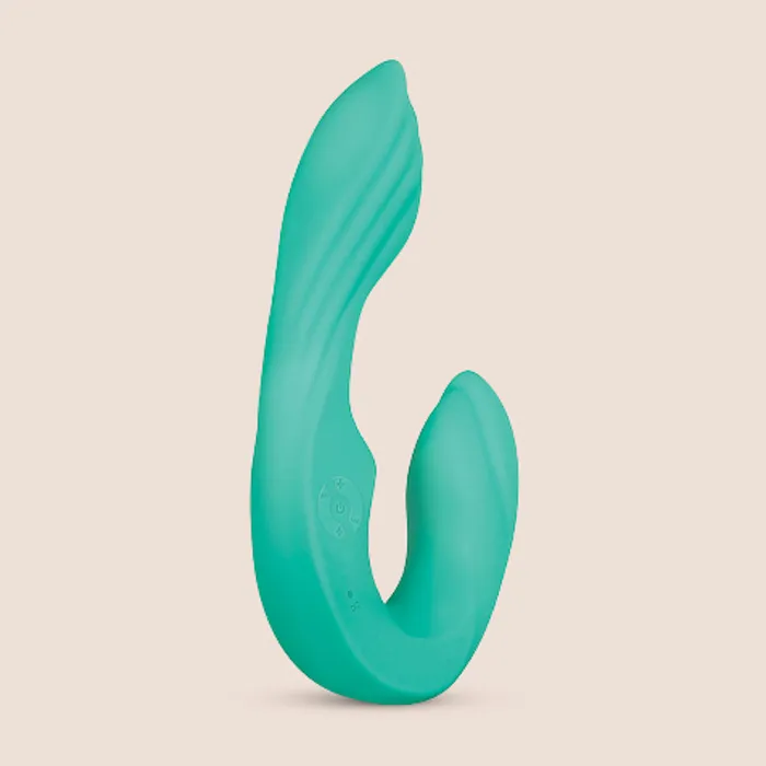Evolved Novelties Female Sex Toys Strapless Seashell silicone strapless strapons