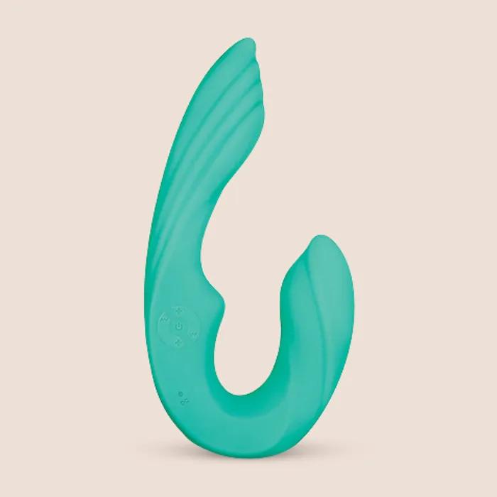 Evolved Novelties Female Sex Toys Strapless Seashell silicone strapless strapons