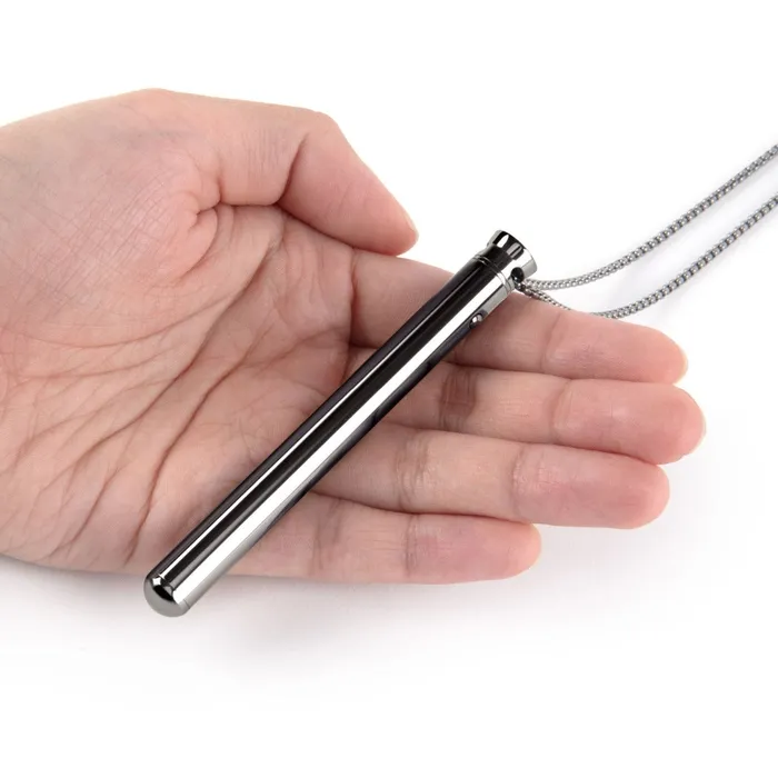 Le Wand Vibrators Le Wand Rechargeable Necklace Vibrator Black